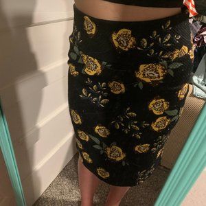 luelo roe pencil skirt